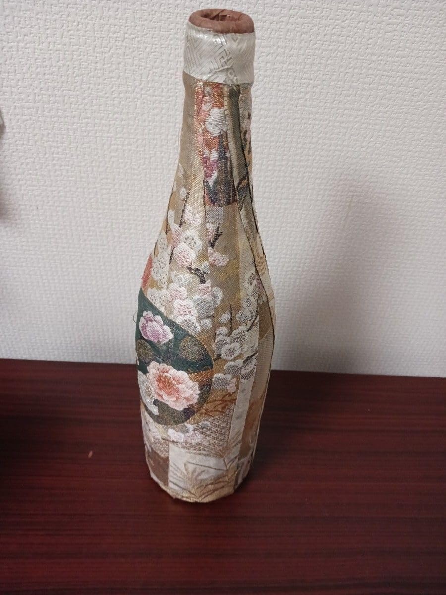 ◆ハーバリウム　199 美しい白バラ*.:。✿*゜¨White bottle ◇ハーバリウム 319 グリーンとホワイトのナチュラルbottle